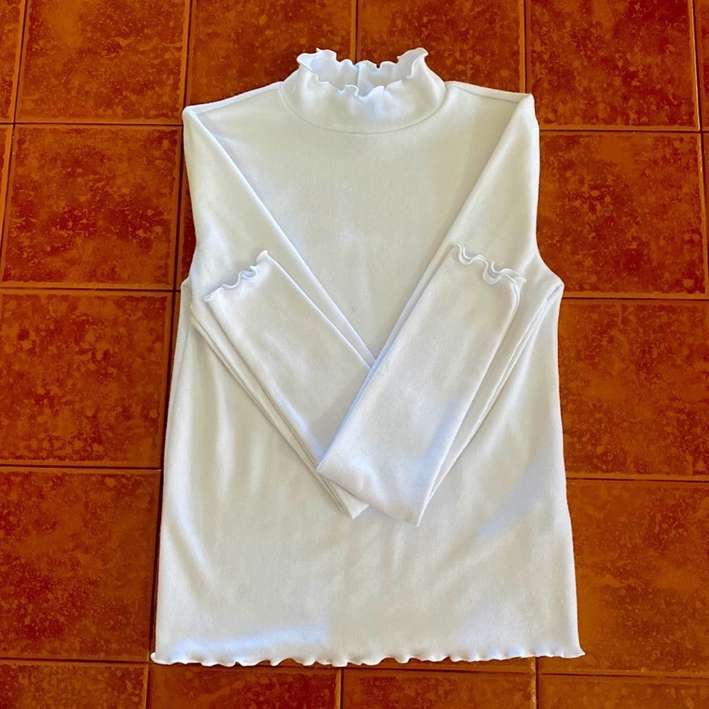 White ruffled long sleeve shirt- Size S (Small)